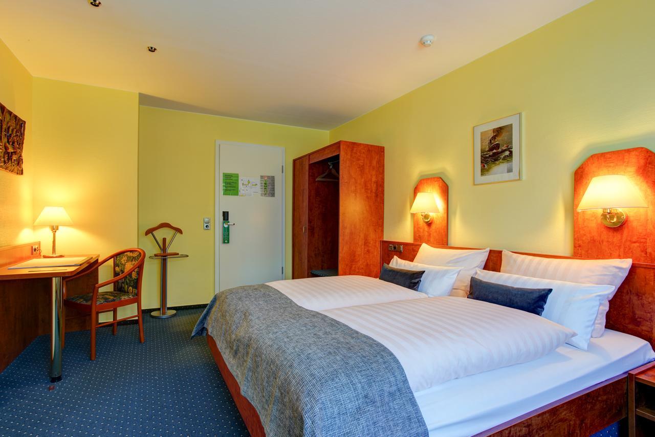Hotel Elbinsel Free Parking Hamburg Eksteriør bilde