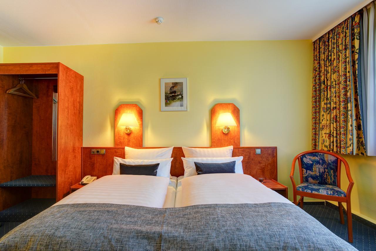 Hotel Elbinsel Free Parking Hamburg Eksteriør bilde